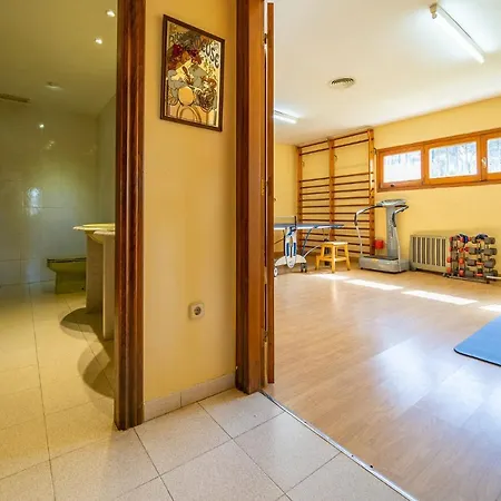 Homeholidaysrentals Happy Family Villa Santa Susanna