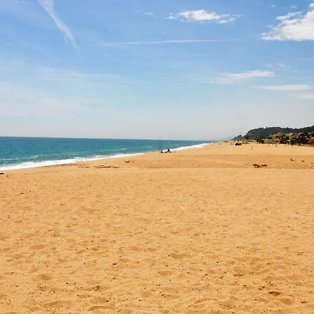 Homeholidaysrentals Happy Family Santa Susanna
